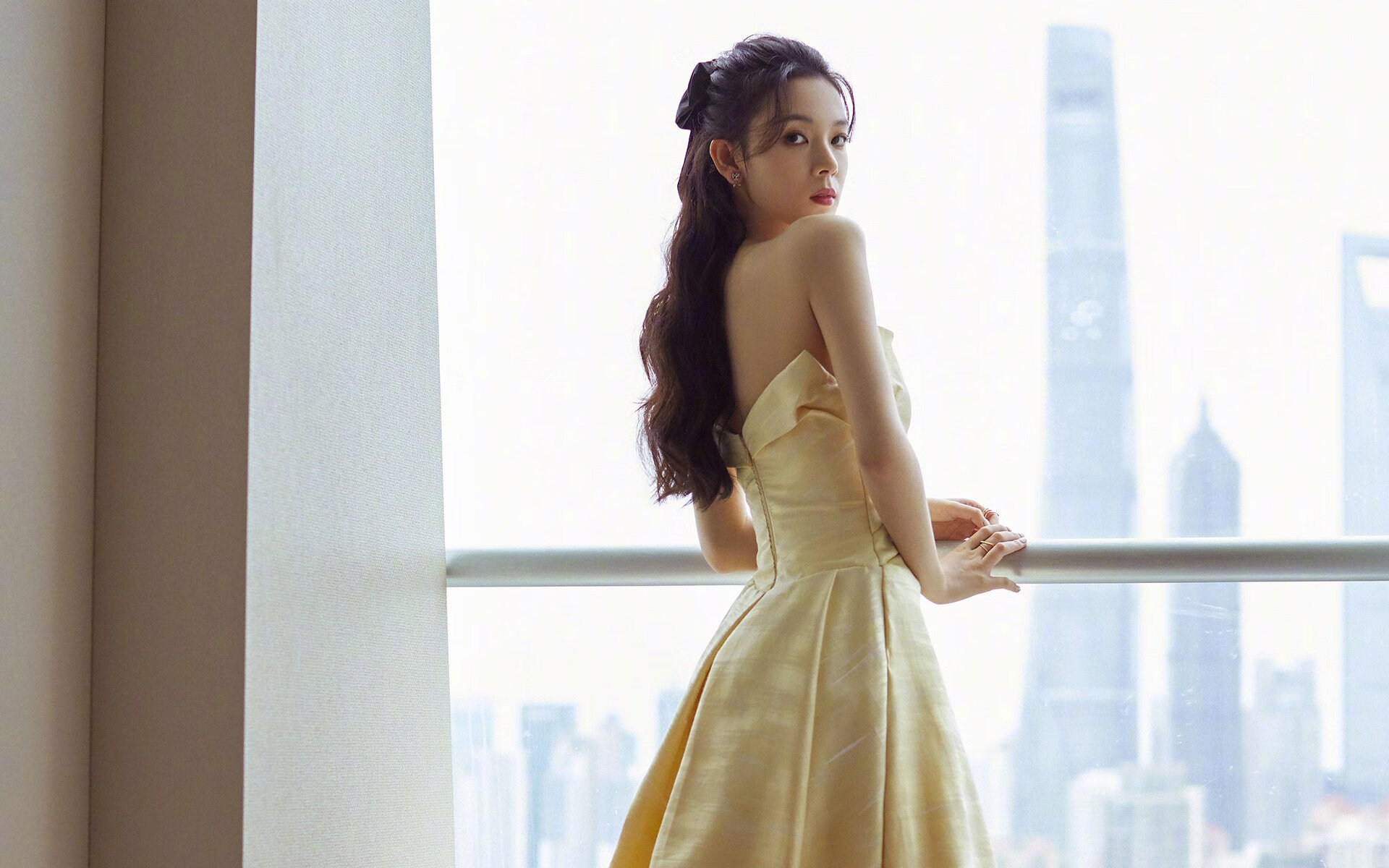 NBA季后赛狂潮,开拓者碾压灰熊,东契奇抢七夜封神,篮球世界为之沸腾